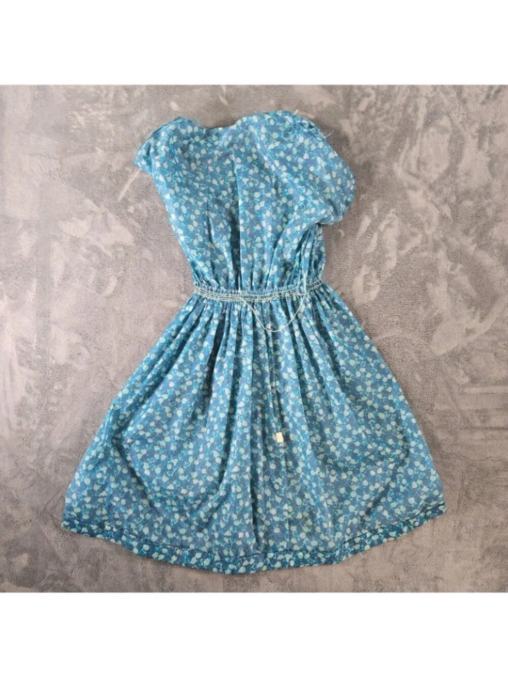 Vintage Late 1950s Blue Floral Semi-Sheer Elastic Waist Shirtdress Day Dress (M)